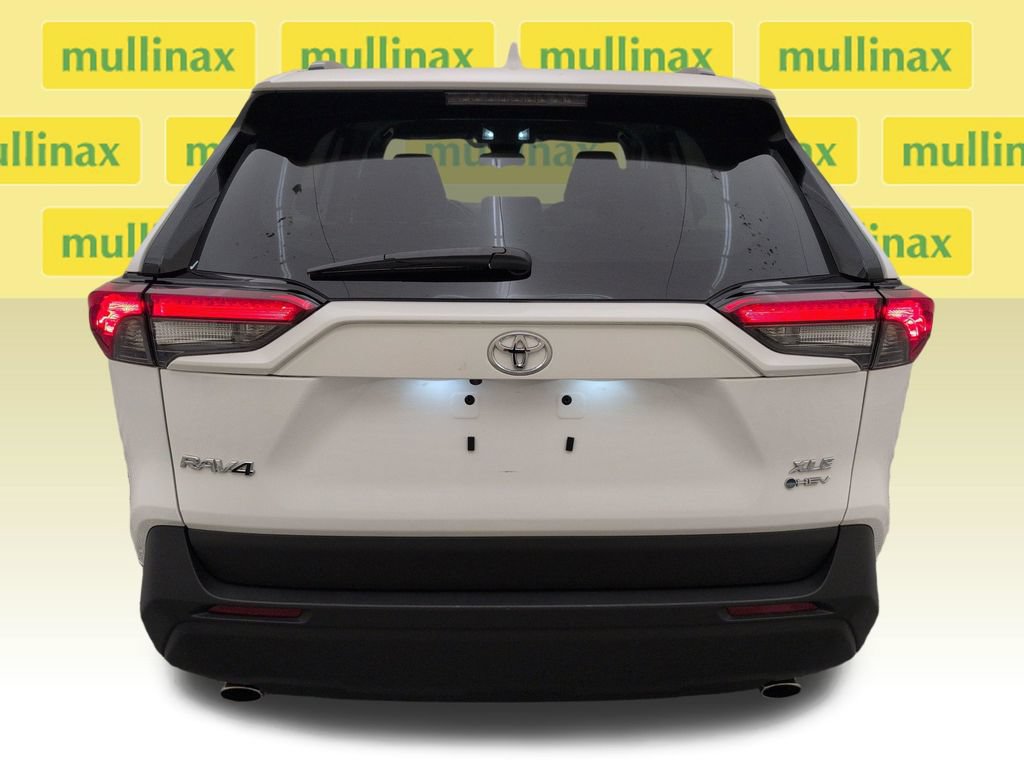 Used 2025 Toyota RAV4 XLE AWD/4WD image 29