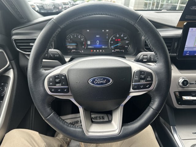 Certified 2023 Ford Explorer XLT w/ Equipment Group 202A RWD image 15