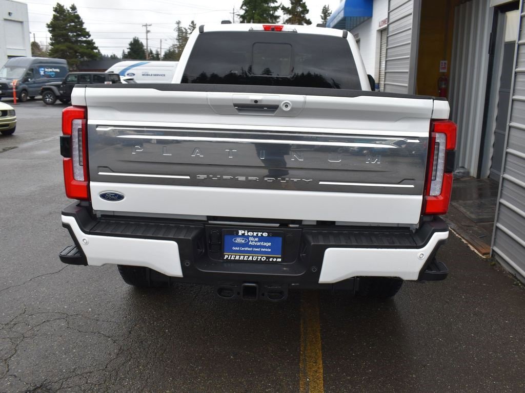 Certified 2024 Ford F350 Platinum w/ FX4 Off-Road Package image 16