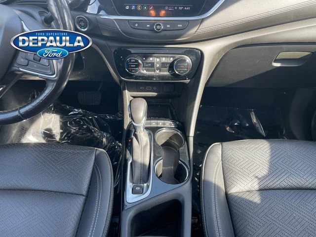 Used 2021 Buick Encore GX Essence w/ Advanced Technology Package FWD image 14
