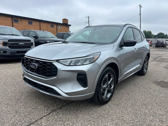 Certified 2024 Ford Escape ST-Line w/ Tech Pack #1 AWD/4WD image 28