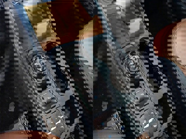 Certified 2022 Ford Maverick Lariat w/ Equipment Group 500A Standard image 22