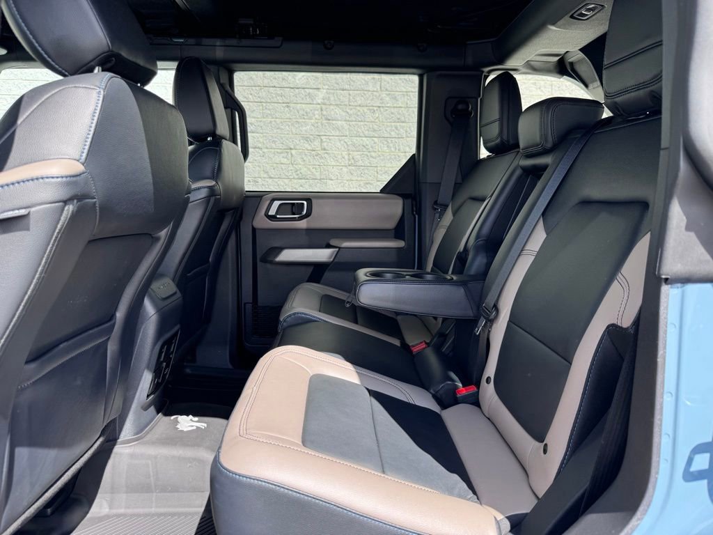 Certified 2023 Ford Bronco Wildtrak AWD/4WD image 22