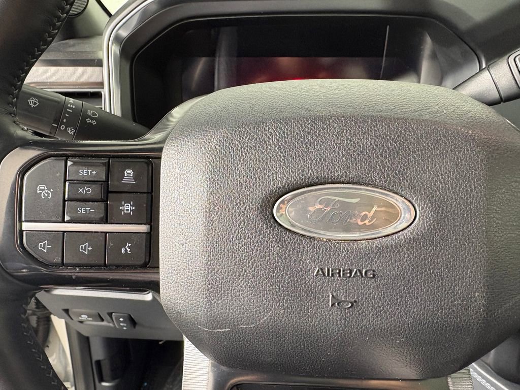 Certified 2026 Ford F450 Platinum w/ FX4 Off-Road Package AWD/4WD image 24