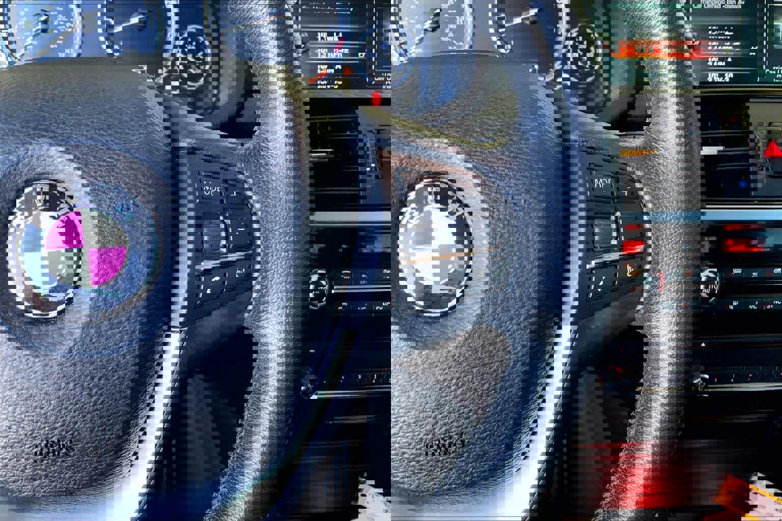 Used 2017 BMW X3 sDrive28i w/ Premium Package image 25