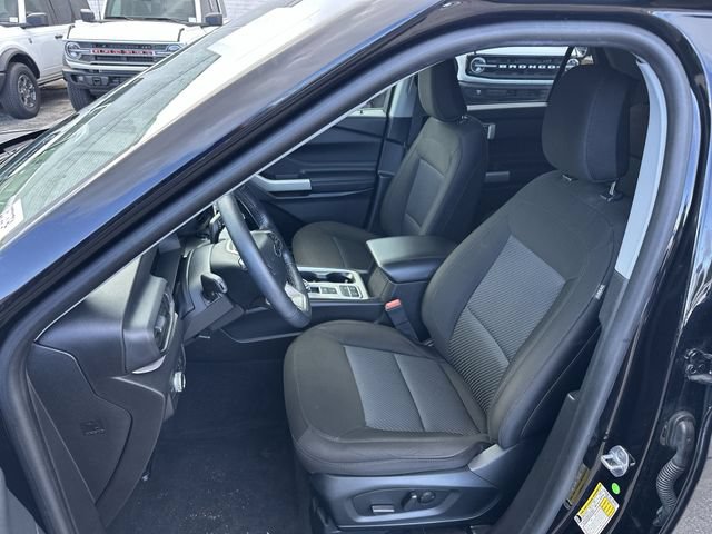 Certified 2022 Ford Explorer XLT RWD image 12
