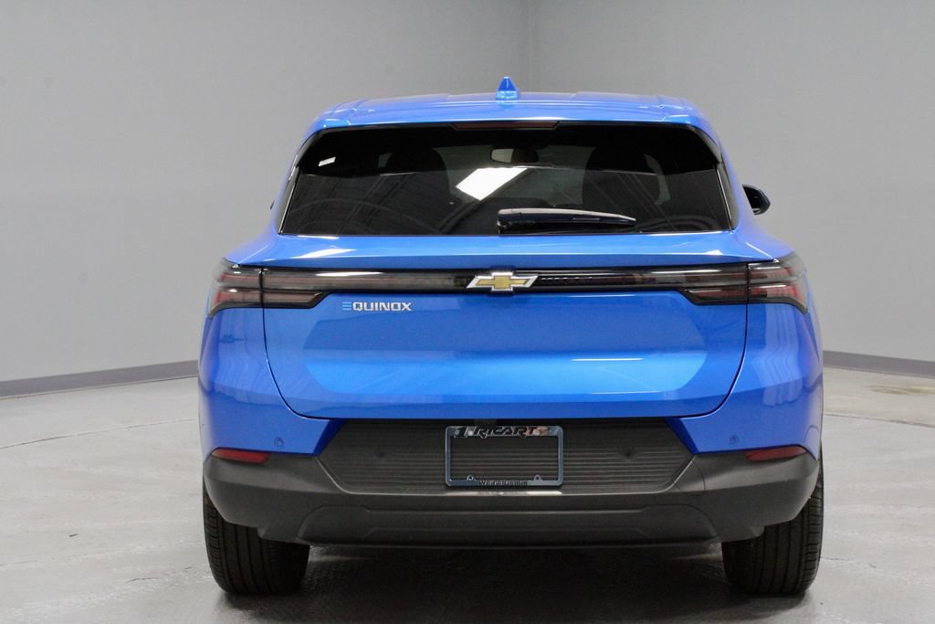 Used 2025 Chevrolet Equinox EV LT FWD image 9