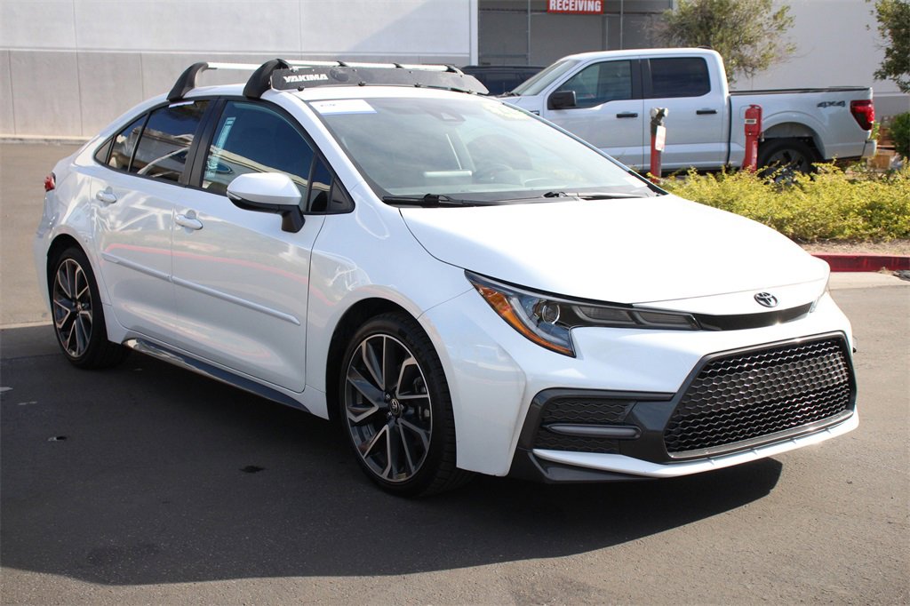 Used 2022 Toyota Corolla SE image 11