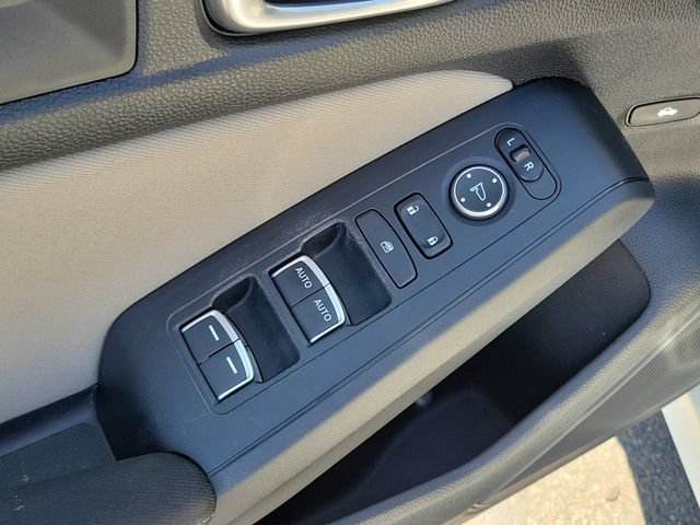Used 2023 Honda Civic LX image 13