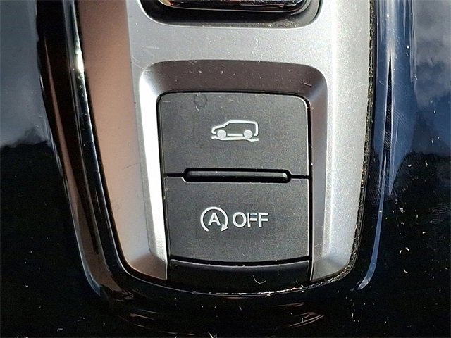 Used 2020 Honda Pilot Touring image 32