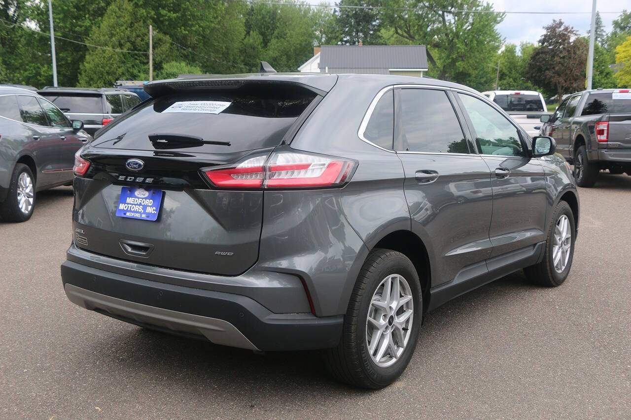 Certified 2023 Ford Edge SEL w/ Convenience Package AWD/4WD image 3