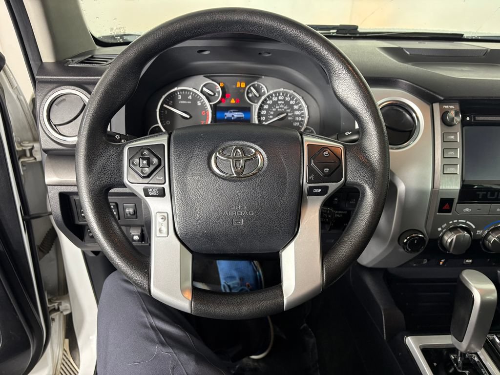 Used 2017 Toyota Tundra SR5 AWD/4WD image 16