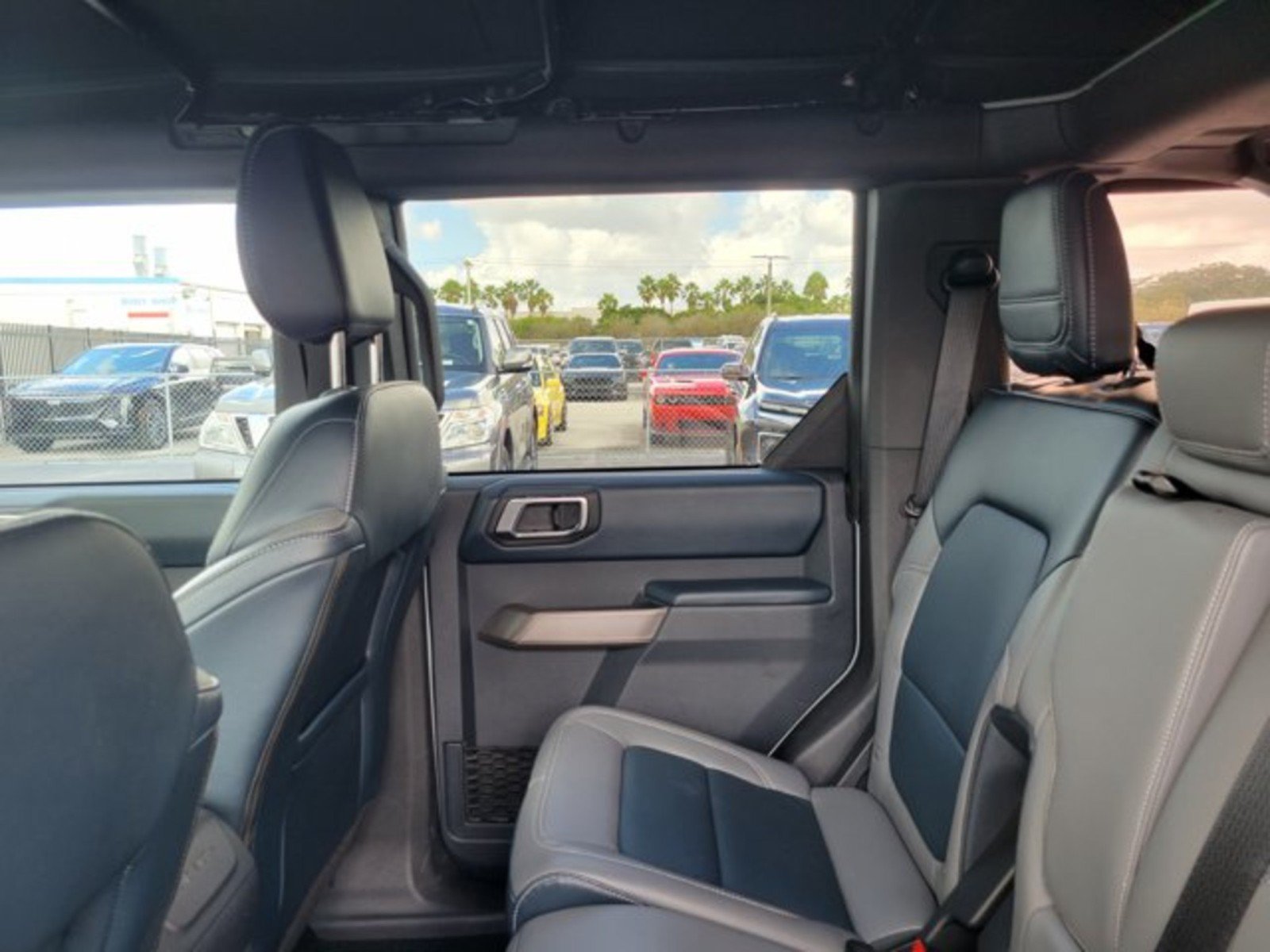 Certified 2023 Ford Bronco Outer Banks AWD/4WD image 28