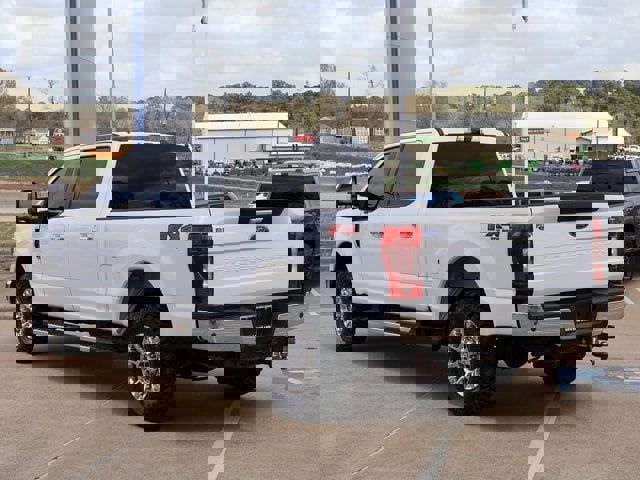 Certified 2021 Ford F250 XLT w/ XLT Premium Package image 3