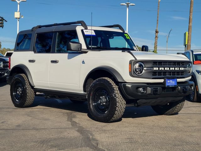Certified 2023 Ford Bronco Black Diamond AWD/4WD image 32