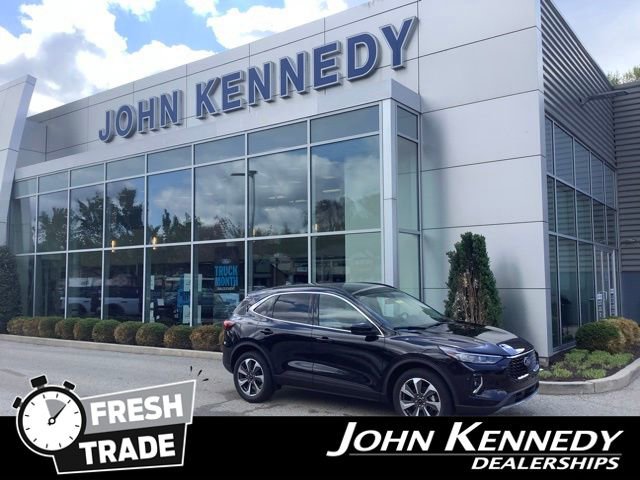 Certified 2023 Ford Escape Platinum AWD/4WD image 39