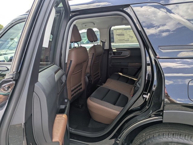 Certified 2025 Ford Bronco Sport Outer Banks w/ Outer Banks Tech Package+ image 28