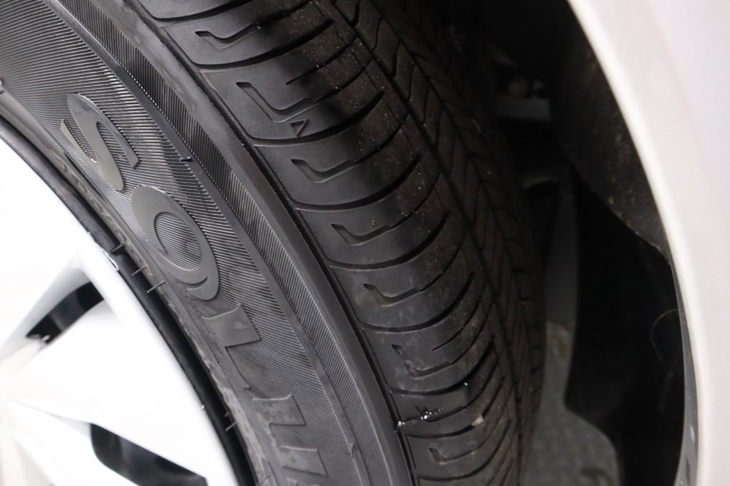 Used 2024 Nissan Versa S image 16