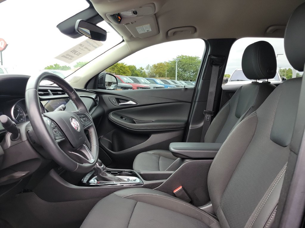Used 2023 Buick Encore GX Select w/ Sport Touring Package FWD image 18