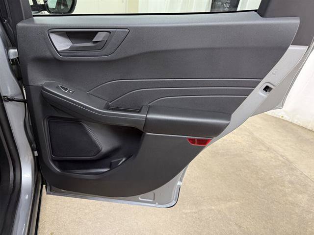 Certified 2023 Ford Escape Active AWD/4WD image 29