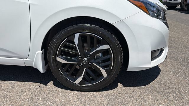 Used 2023 Nissan Versa SR w/ Trunk Package FWD image 9