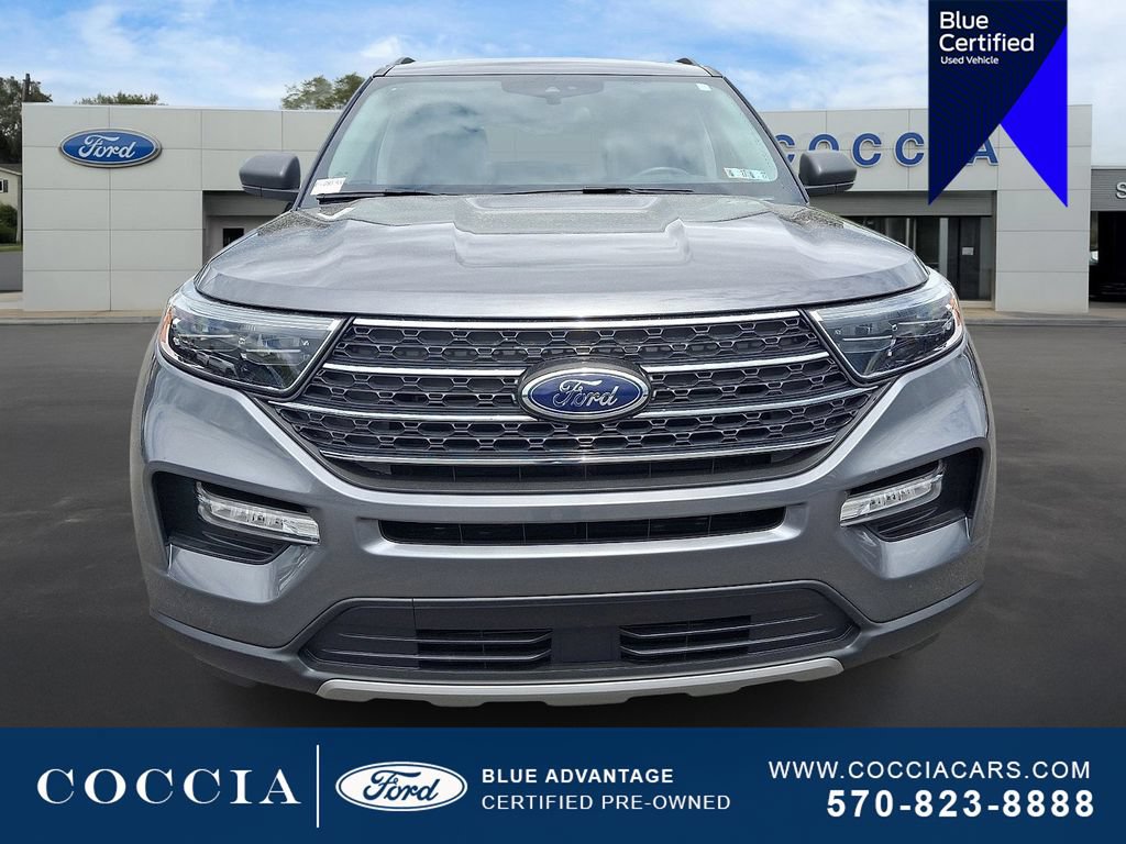 Certified 2023 Ford Explorer XLT w/ Equipment Group 202A AWD/4WD image 2