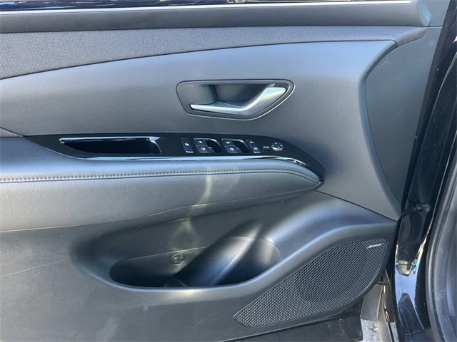 Used 2023 Hyundai Tucson Limited image 27