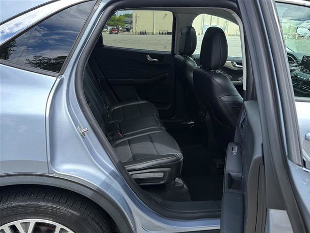 Certified 2022 Ford Escape SEL AWD/4WD image 30