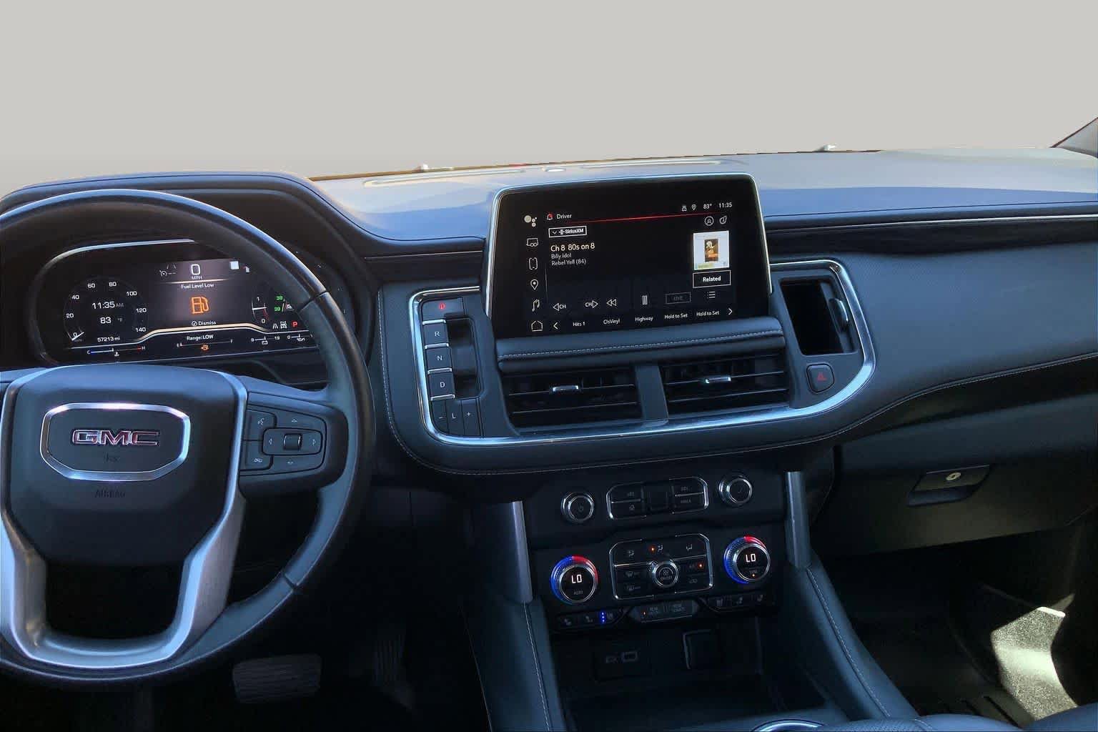 Used 2023 GMC Yukon SLT AWD/4WD image 7