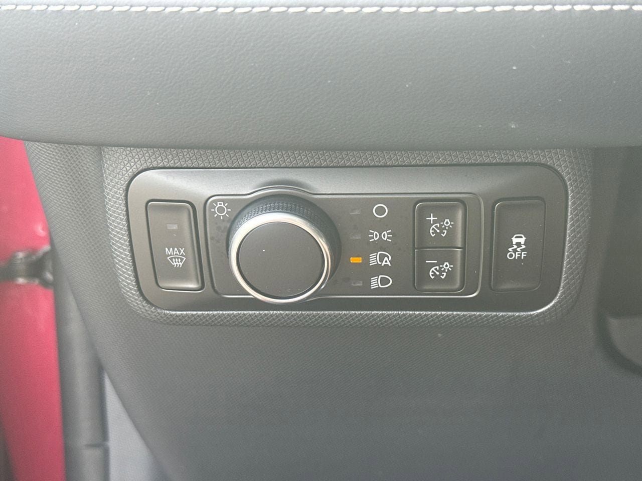 Certified 2025 Ford Mustang Mach-E Premium AWD/4WD image 34