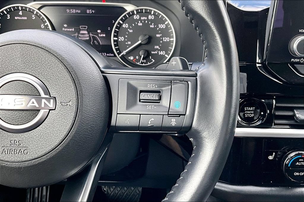 Used 2025 Nissan Pathfinder SV AWD/4WD image 19