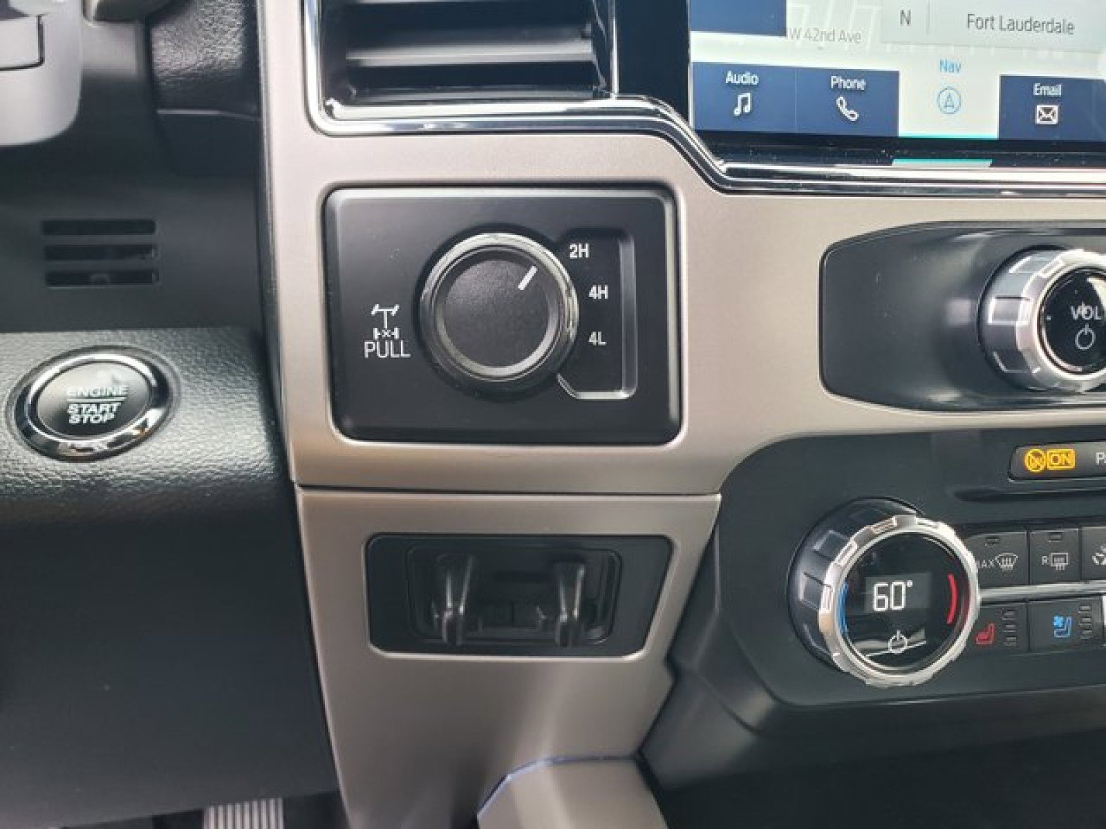 Certified 2022 Ford F250 Lariat w/ Lariat Ultimate Package image 25