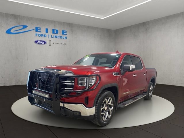 Used 2024 GMC Sierra 1500 SLT w/ SLT Premium Plus Package AWD/4WD image 5