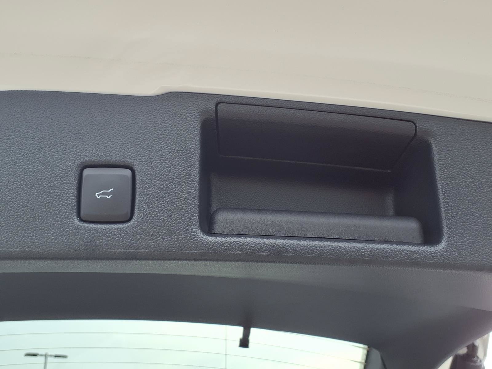 Certified 2023 Ford Escape ST-Line Elite AWD/4WD image 11