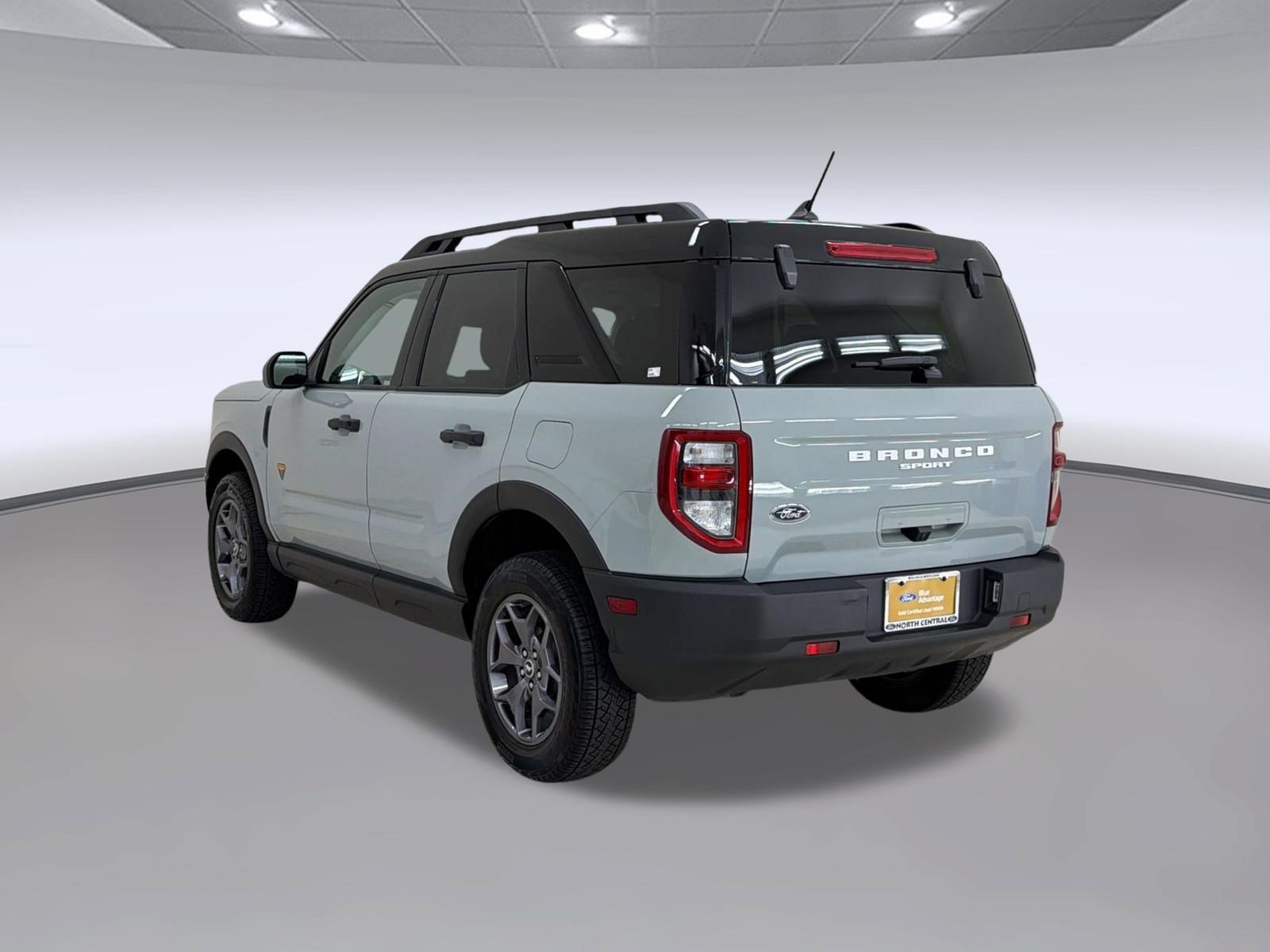 Certified 2024 Ford Bronco Sport Badlands AWD/4WD image 3