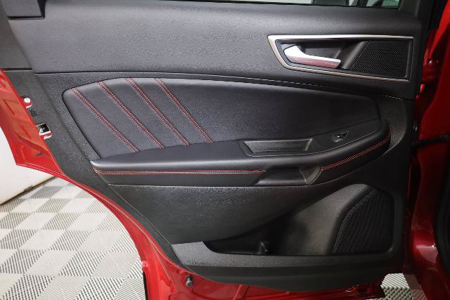 Certified 2024 Ford Edge ST-Line AWD/4WD image 29