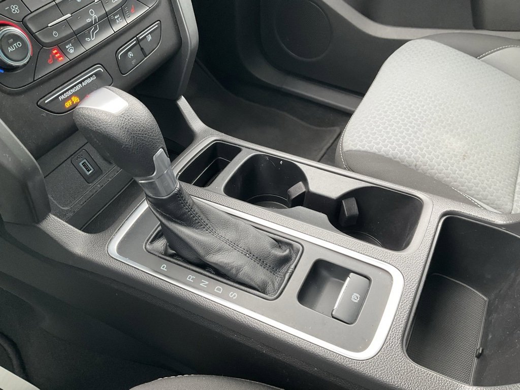 Certified 2017 Ford Escape SE w/ SE Cold Weather Package image 10