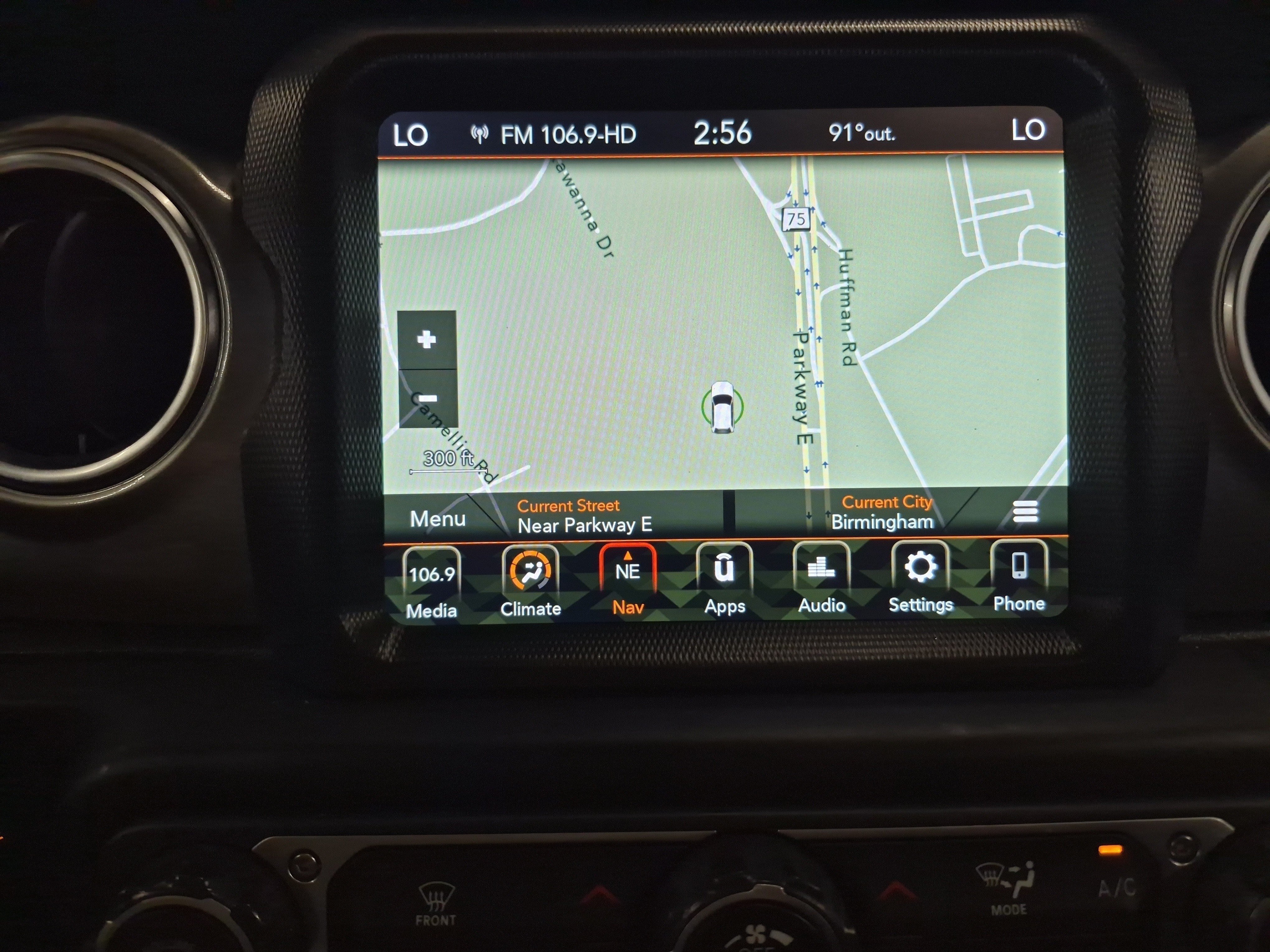 Used 2023 Jeep Gladiator Overland AWD/4WD image 37