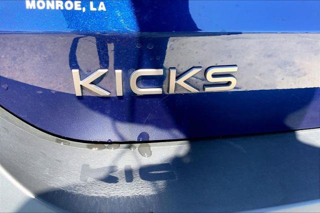 Used 2025 Nissan Kicks SV FWD image 10