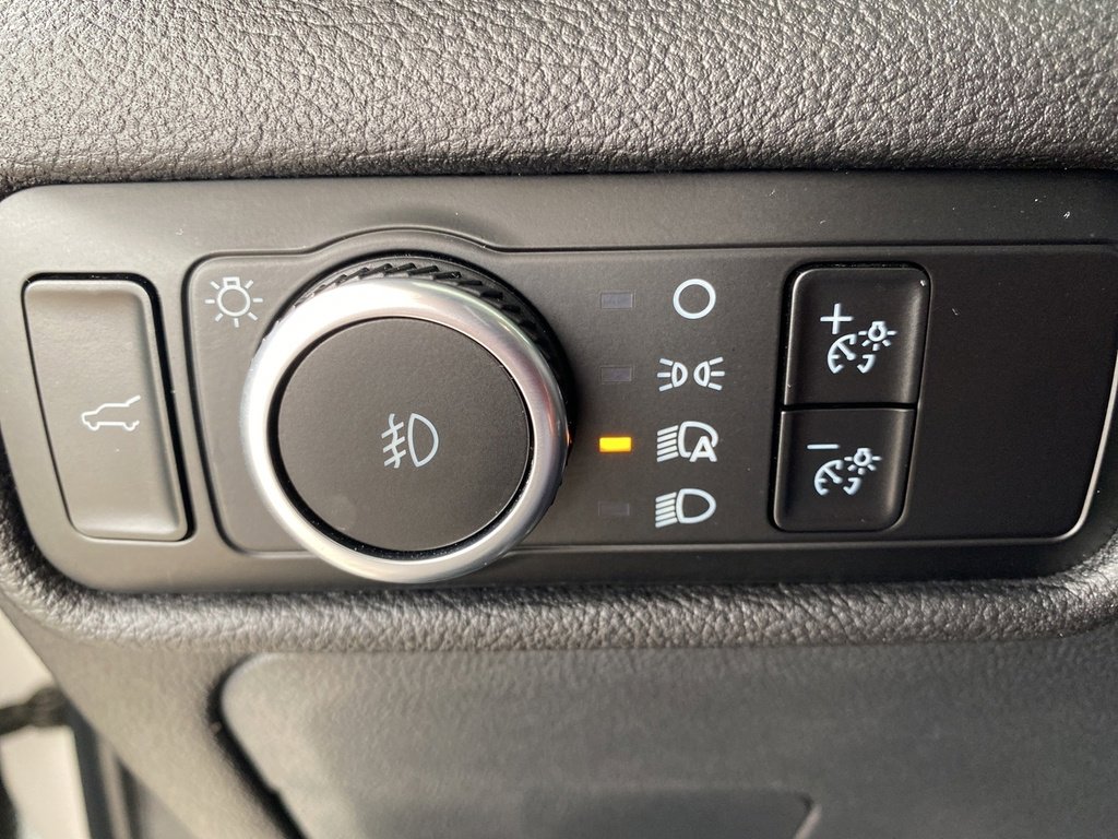 Certified 2024 Ford Explorer ST w/ Equipment Group 401A image 23