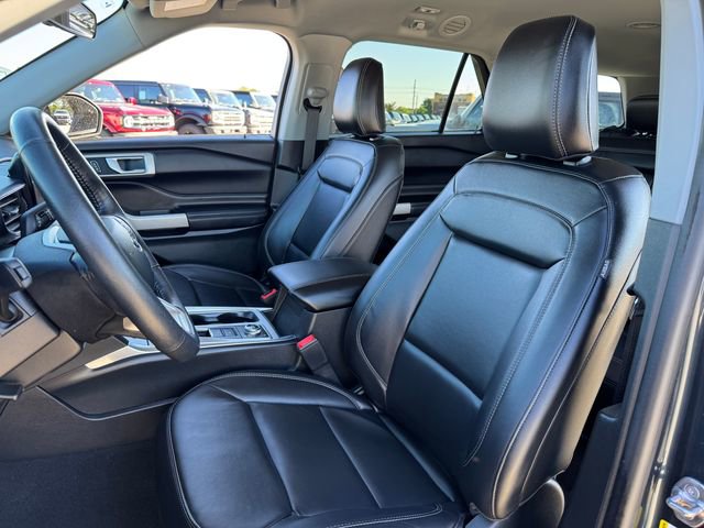 Certified 2023 Ford Explorer XLT w/ Equipment Group 202A AWD/4WD image 14