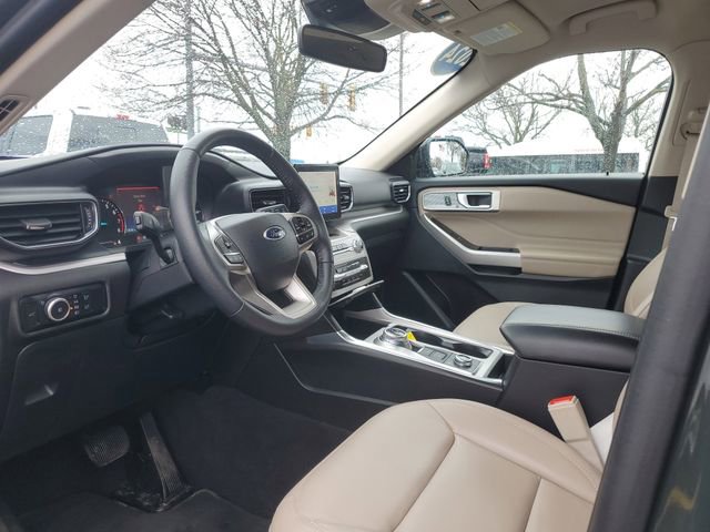 Certified 2024 Ford Explorer XLT w/ Equipment Group 202A image 16