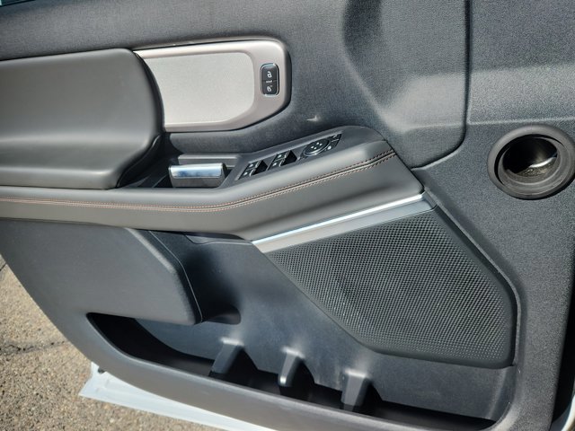 Certified 2025 Ford Expedition Max Active image 9