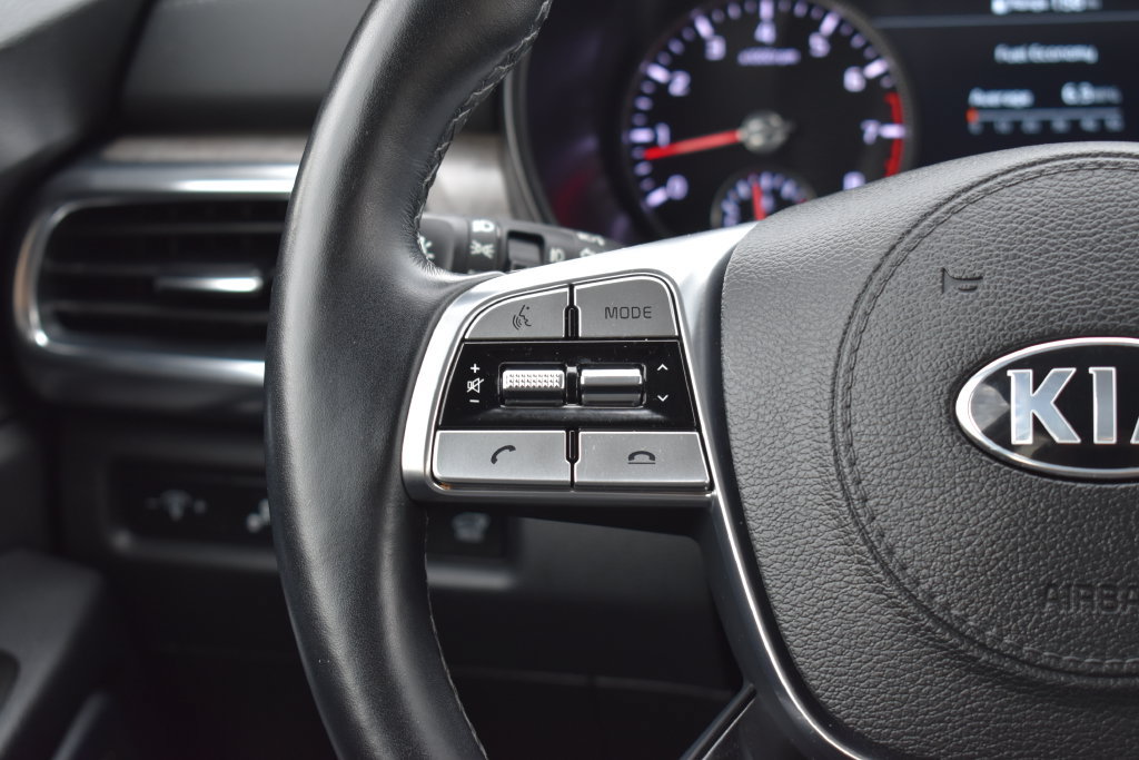 Used 2021 Kia Telluride SX w/ Towing Package AWD/4WD image 16
