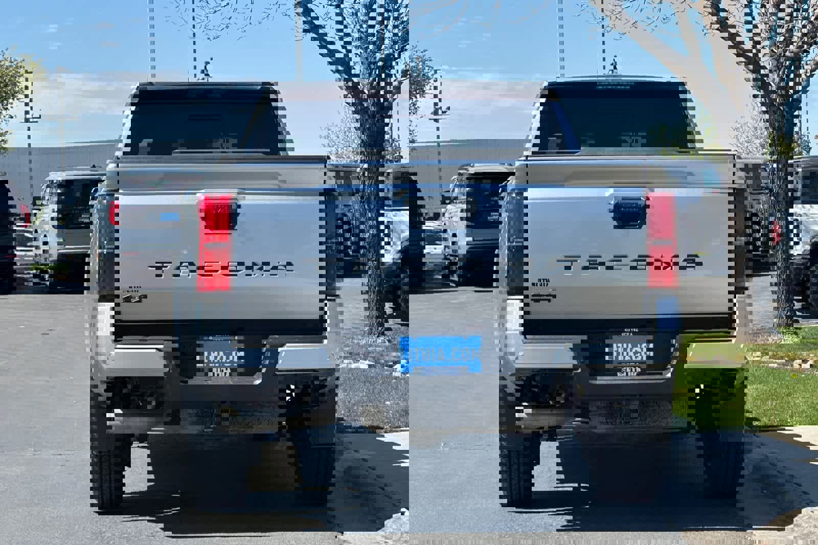 Used 2024 Toyota Tacoma SR5 image 4