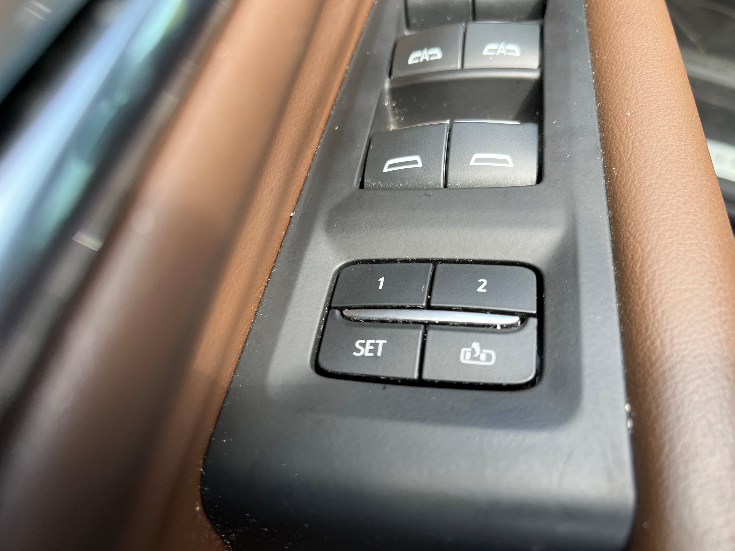 Used 2024 Chevrolet Suburban High Country AWD/4WD image 19