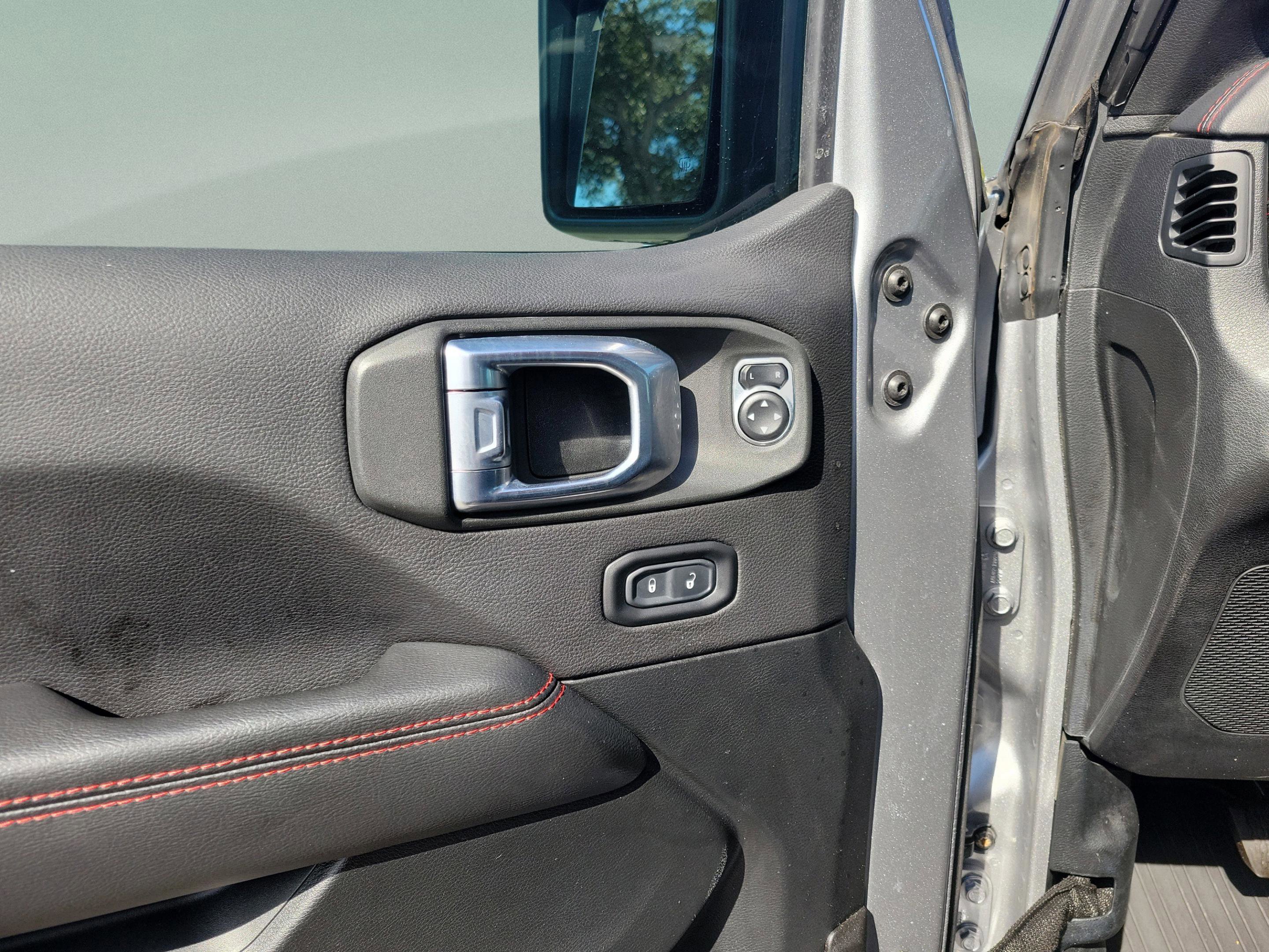 Used 2020 Jeep Wrangler Unlimited Rubicon w/ Quick Order Package 28Y Recon image 4