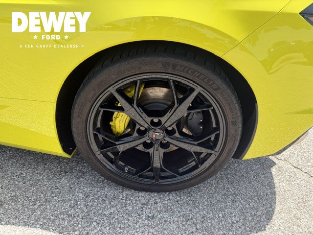 Used 2022 Chevrolet Corvette Stingray Premium Conv w/ Z51 Performance Package RWD image 39
