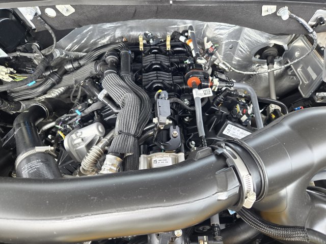 Certified 2024 Ford Expedition XLT RWD image 30