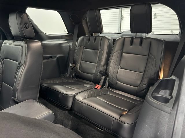 Certified 2018 Ford Explorer Platinum AWD/4WD image 39